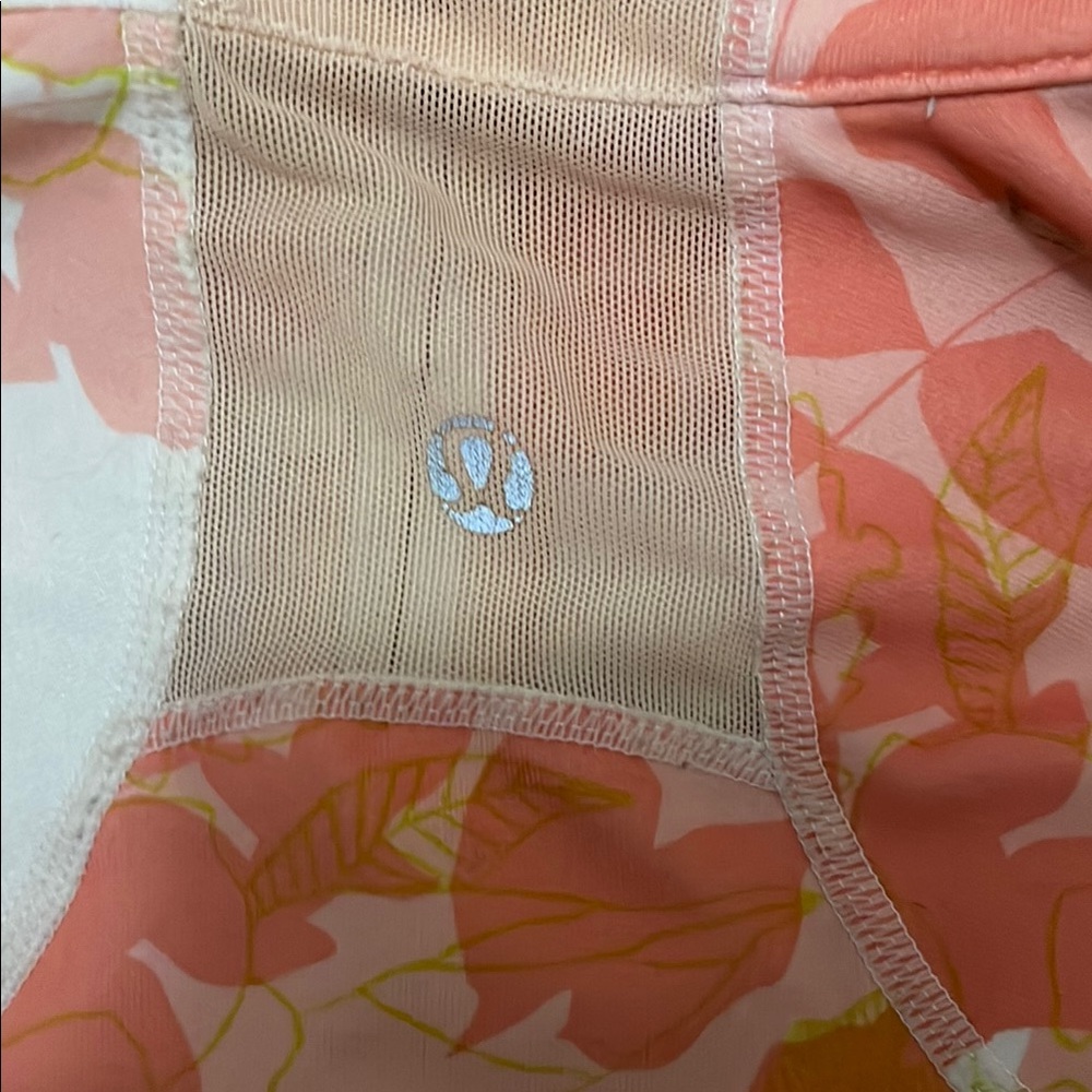 Pastel lululemon Jacket with Fitted Silhouette and Full-Length Zipper - Picture 3 of 6